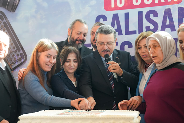 Başkan Genç, gazetecilerle kahvaltıda buluştu