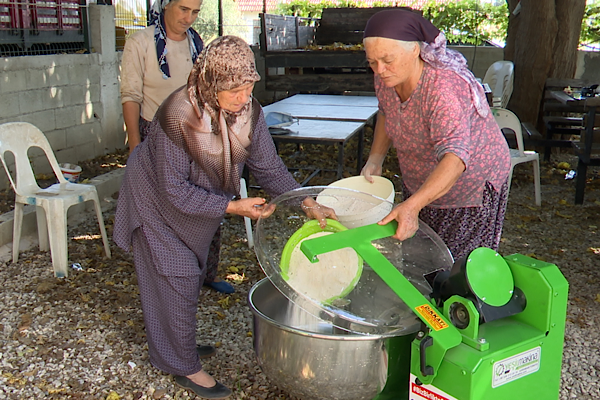 Antalya’da ekipman destekleri sürdürülüyor