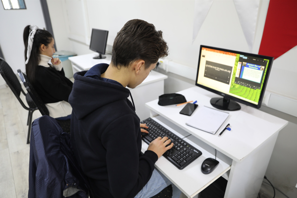 Haliliye’de teknoloji odaklı eğitimler devam ediyor