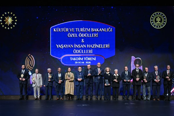 Yaşayan İnsan Hazineleri ve Özel Ödüller sahiplerini buldu