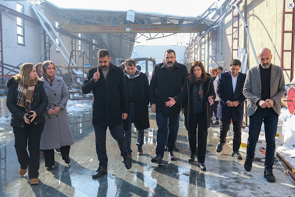 Büyükşehir eşbaşkanlarından OSB’de dayanışma ziyareti