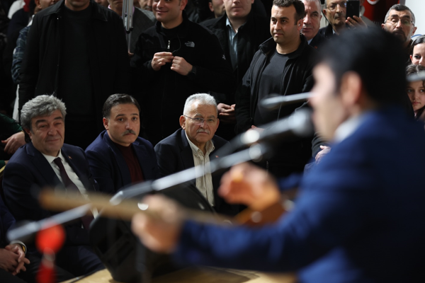 Başkan Büyükkılıç, 4. Uluslararası Aşıklar Şöleni’ne katıldı