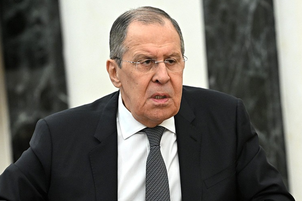 Lavrov, Batı’nın Ukrayna için planlarını ABD versiyonunun ”tecavüzü” olarak niteledi