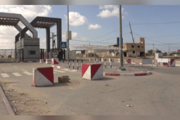 İsrail, Gazze’nin Refah sınır kapısını sınırlı yaya trafiğine yeniden açtı