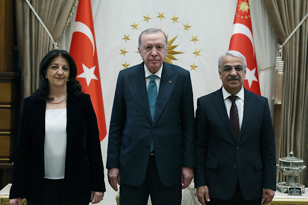 Cumhurbaşkanı Erdoğan, DEM Parti heyetini kabul etti