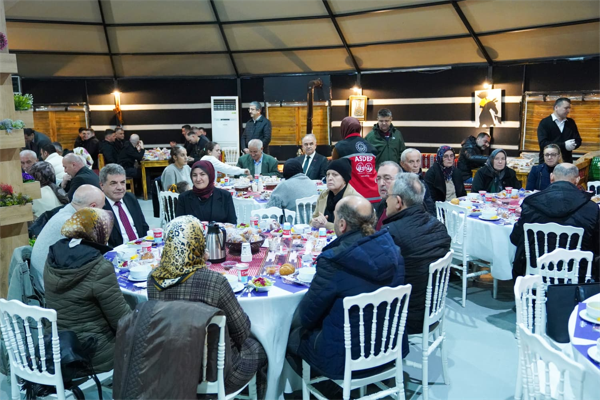 Ordu Valisii Erol, engelli vatandaşlarla iftarda bir araya geldi