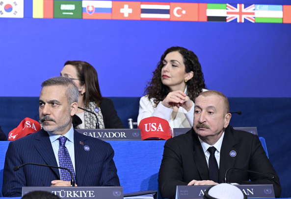 Aliyev, Barış Kurulu’nun açılış toplantısına katıldı