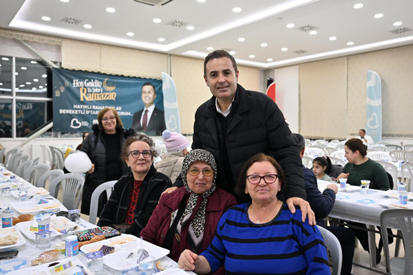 Başkan Akın, Kepsutlularla iftar yaptı