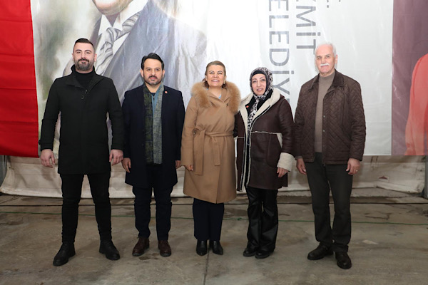 Başkan Hürriyet, Ayazmalılarla iftarda bir araya geldi