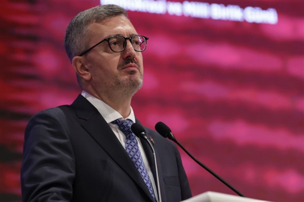 Duran: Savaşlar artık anlatılar, algı yönetimi ve algoritmik kontrol yoluyla yürütülüyor