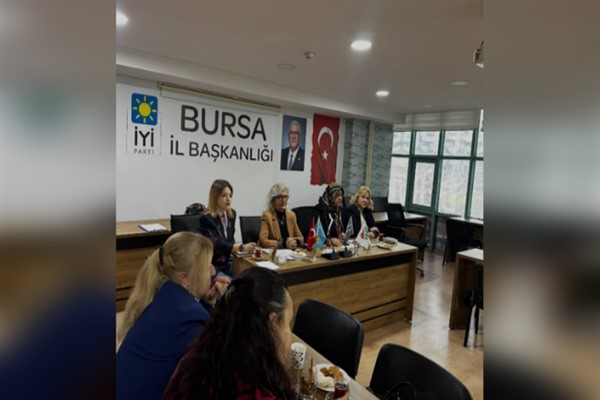 İYİ Parti kadın teşkilatından Ramazan ve 8 Mart hazırlığı