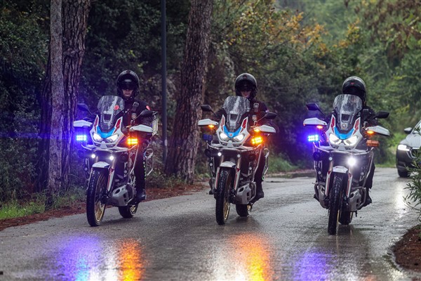 Antalya’da zabıta ekiplerinin denetimleri devam ediyor