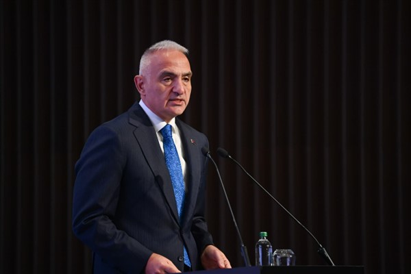 Ersoy: Türk dizilerine bölüm başına 100 bin dolara kadar destek sağlanacak