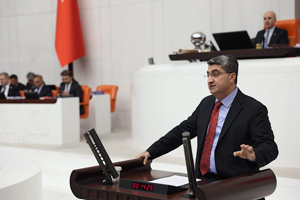 Ekmen: Bu yapıları merkezileştirmek çiftçiye katkı sunmayacaktır