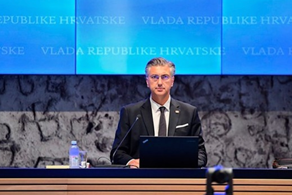 Plenkovic: Ukrayna işgal altındaki topraklarından vazgeçmemeli