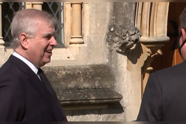 İngiliz Hükümeti, Andrew’u kraliyet taht sıralamasından çıkarmayı düşünüyor