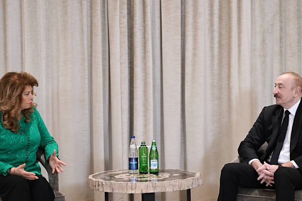 Aliyev, Bulgaristan Cumhurbaşkanı Yotova ile görüştü