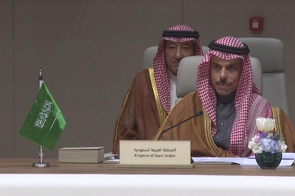 12 Arap ve İslam ülkesinden İran’a ortak çağrı: Saldırıları durdurun