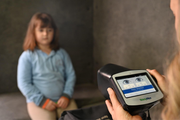 Kepez’de 32 bin 383 öğrenciye göz taraması yapıldı