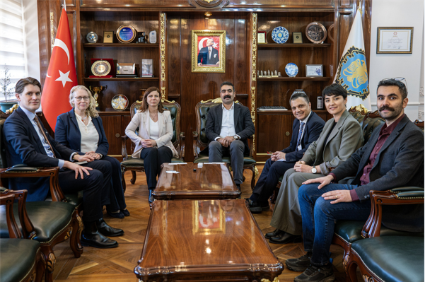 Eş Başkanlar, İsveç Büyükelçi Vekilini ağırladı