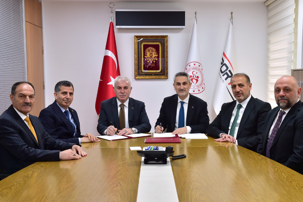 Bayburt’a yeni spor tesisleri yapılacak