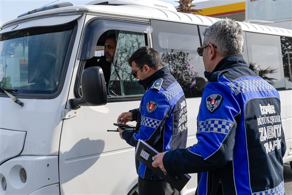 İzmir’de toplu taşımaya yönelik denetim