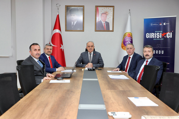 Vali Erol, KOSGEB’in İş Geliştirme Desteği Değerlendirme Toplantısı’na katıldı