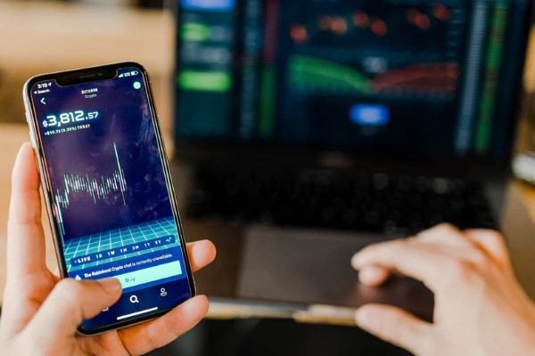 USDTRY kurunda 44,11-44,22 bandında hareket edildi