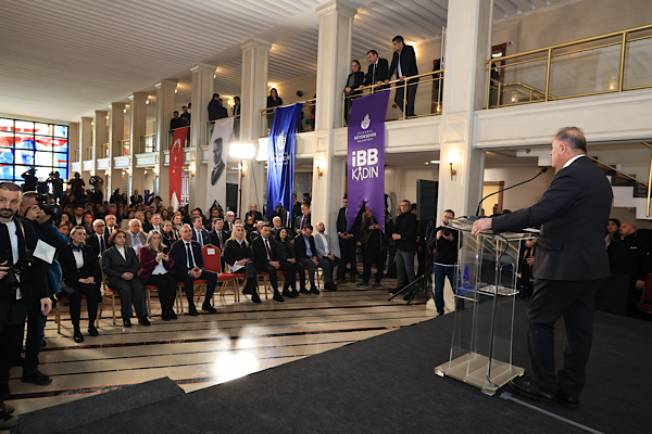 İstanbul’dan Kadın Destek Hattı ve Kadına Yönelik Koruyucu Hizmetler İş Birliği Protokolü