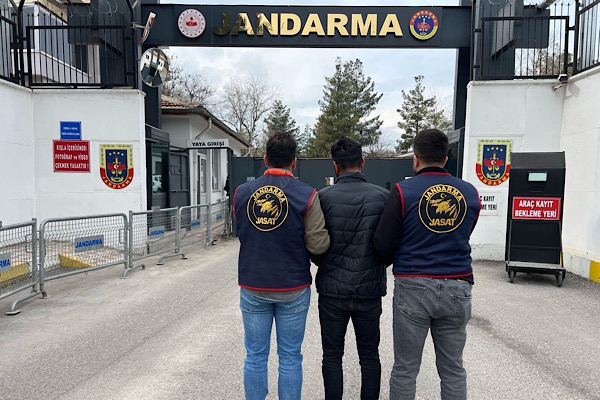 Diyarbakır’da aranan 138 şahıs yakalandı