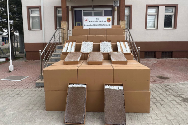 Kaman’da 1,3 milyon adet kaçak makaron ele geçirildi