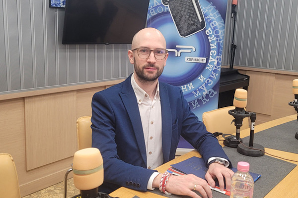 Klisurski: Devleti riske atmamak için hepimiz doğru olanı yapalım