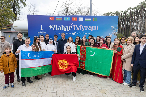 İzmir’de 21 Mart Bahar Bayramı kutlandı