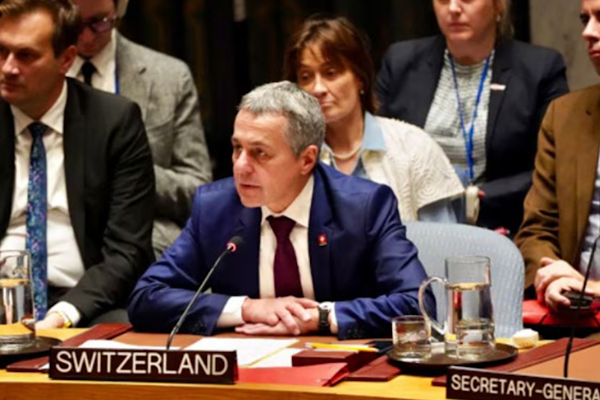 Cassis: Bu bölgenin güvenli ve istikrarlı olması bizim çıkarımızadır