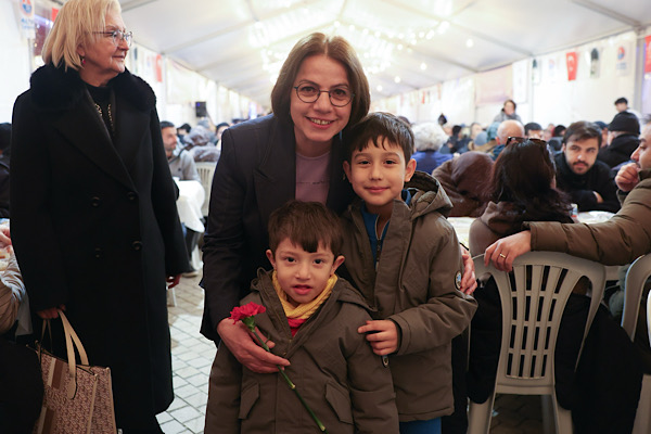 Başkan Köymen, Maltepelilerle iftar sofrasında buluştu