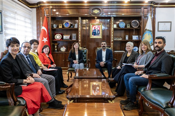 AB Türkiye Delegasyonu heyetinden Büyükşehir Belediyesine ziyaret