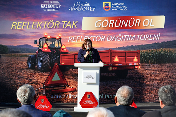 Gaziantep’te çiftçilere reflektör dağıtımı başladı