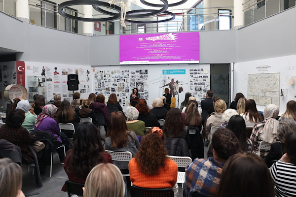 Nilüfer’de Medeni Kanun’un 100. yılı Kadınlar Günü etkinliğinde ele alındı