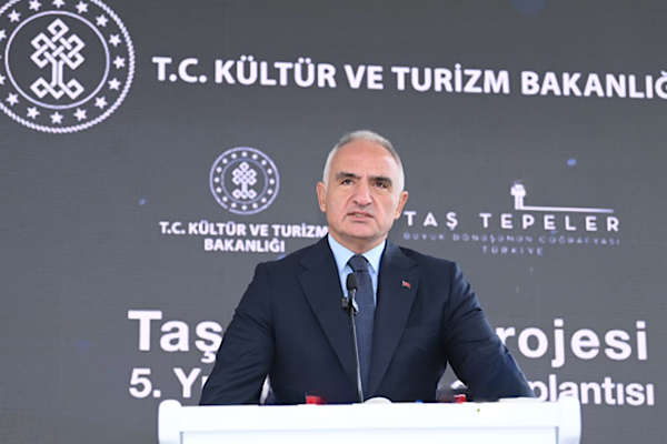 Kültür ve Turizm Bakanı Ersoy, TDK heyetini kabul etti