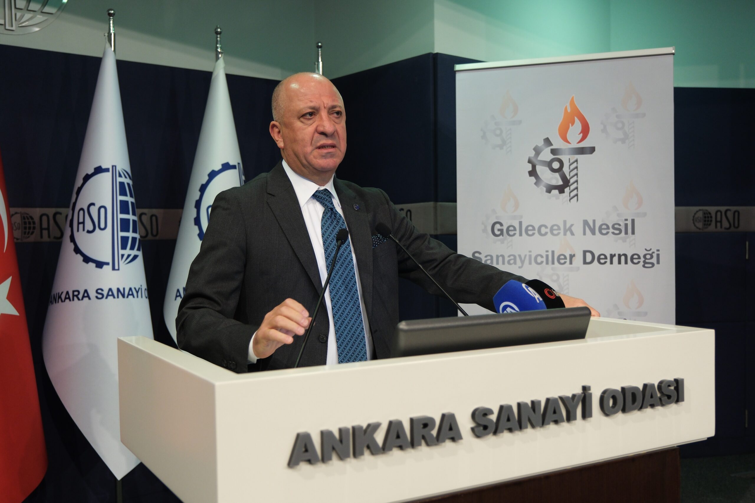 Genç Sanayicilere Net Mesaj: “Devralmak Yetmez, Dönüştürmek Zorundasınız”
