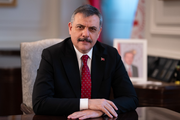 Çiftçi, 8. Cumhurbaşkanı Turgut Özal’ın anma törenine katıldı
