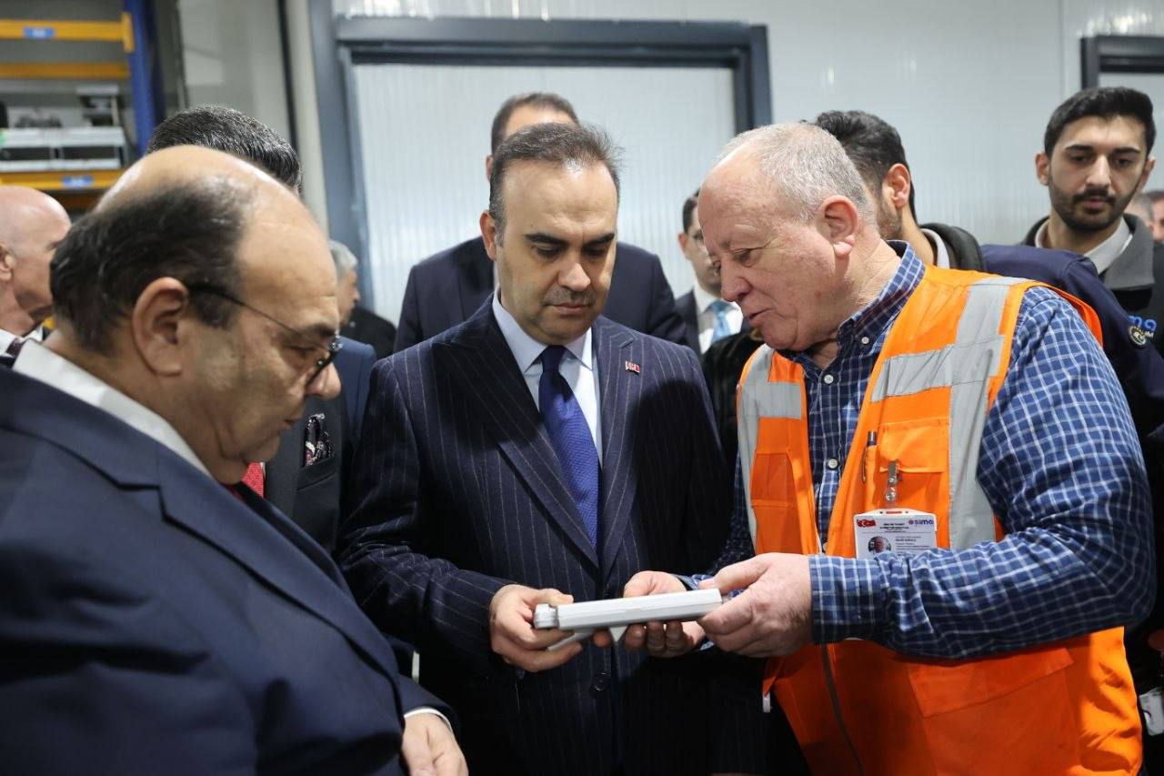 BAKAN KACIR, SİMA ALÜMİNYUM ÜRETİM HATTI AÇILIŞ TÖRENİ’NDE KONUŞTU