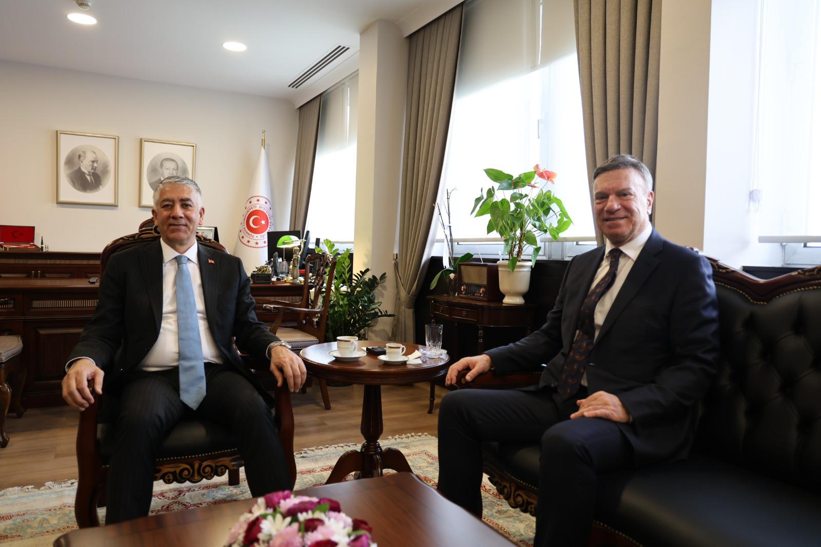 Şadi Türk’ten Dışişleri Bakan Yardımcısı H. Ali Özel’e Ziyaret
