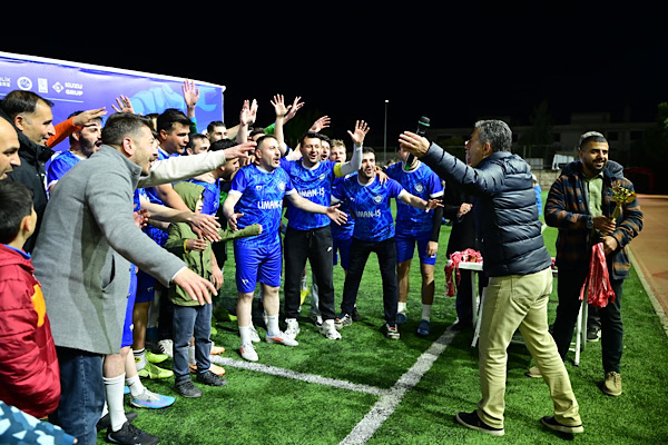 Gemlik’te 3. Emek Kupası’nın sahibi Liman-İş oldu