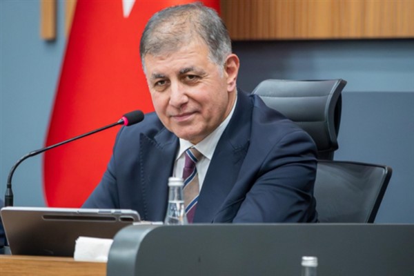 Tugay’dan CHP Genel Merkezi ve Özgür Özel’e destek mesajı