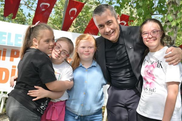 Esenyurt’ta “Engelsiz Sevgi Pikniği” etkinliği düzenlendi