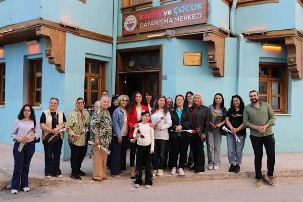 Gemlik’te Engelliler Haftası kapsamında farkındalık söyleşisi düzenlendi