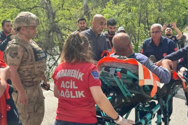 Tunceli’de jandarma ve AFAD ekipleri ihbara konu şahsa ulaştı