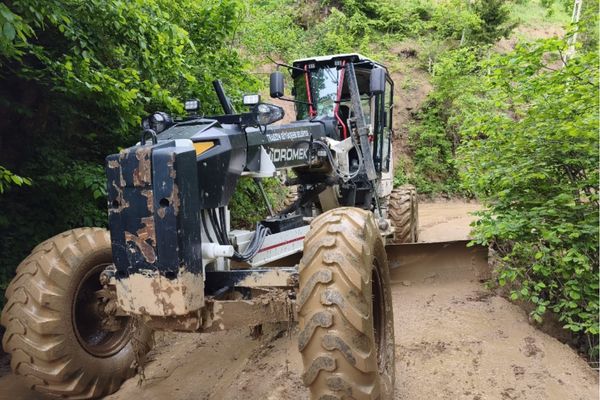 Trabzon’da sel ve heyelan sonrası ekipler harekete geçti