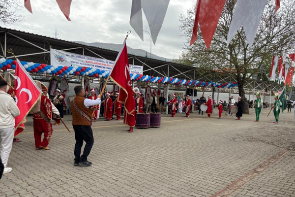 Kütahya’da büyük hayır ve toplu sünnet şöleni yapıldı